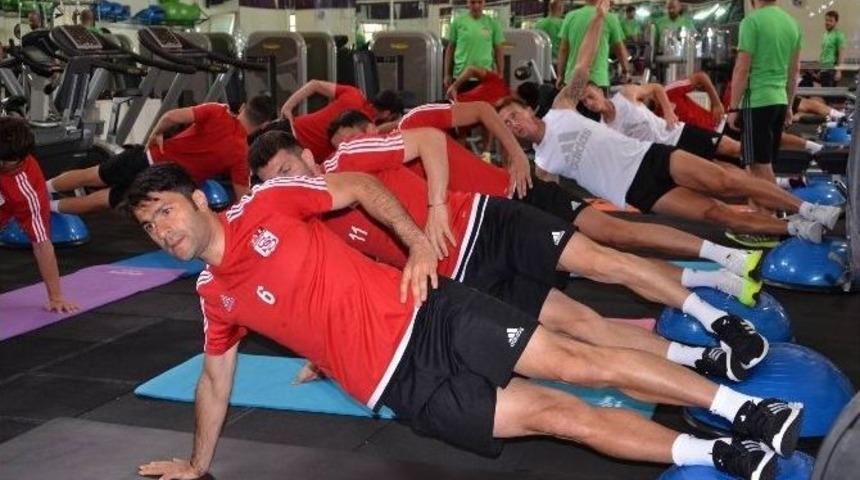 Sivasspor&rsquo;da Futbolculara 3 G&uuml;n Bayram İzni