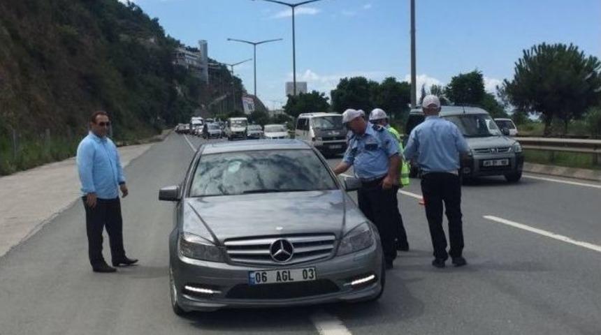 Polisten S&uuml;r&uuml;c&uuml;lere Ramazan Bayramı Tatilinde &Ccedil;ikolatalı Uyarı
