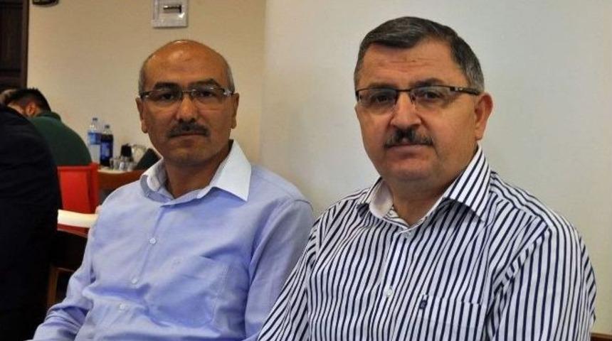 Tbmm İdari Amiri G&uuml;ndoğdu: "esed De Onlara Vatandaşlık Versin"