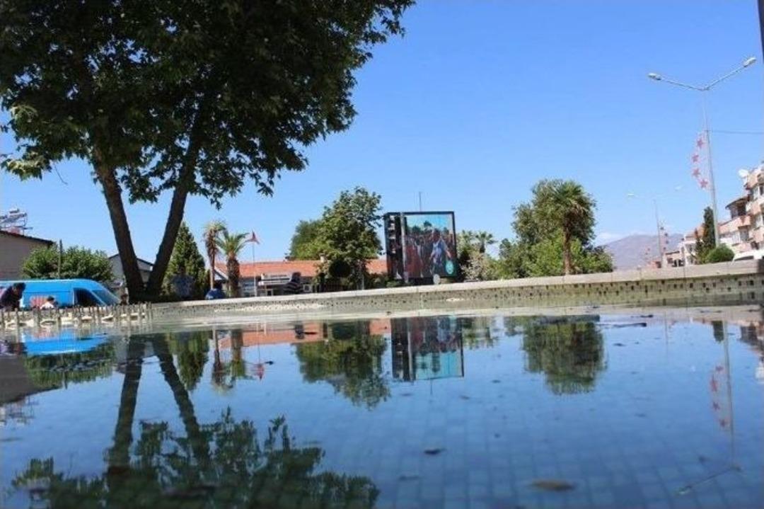 Alaşehir Bayrama Hazır