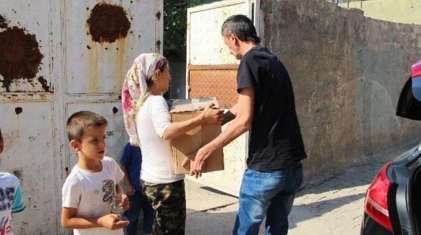 Silopi&rsquo;de 40 Engelliye Erzak Yardımı Yapıldı