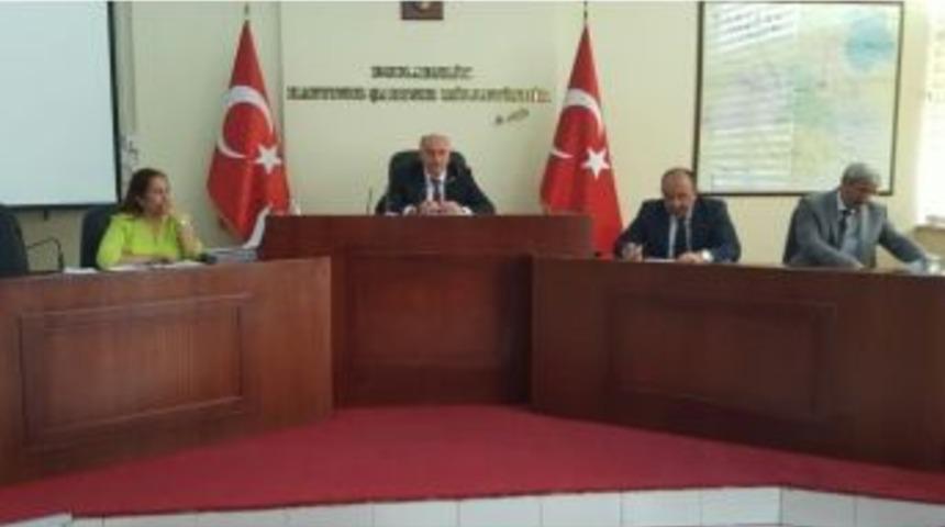 Ahmet S&ouml;zen: &ldquo; Saha &Ccedil;alışmalarının Takip&ccedil;isi Olacağız&rdquo;