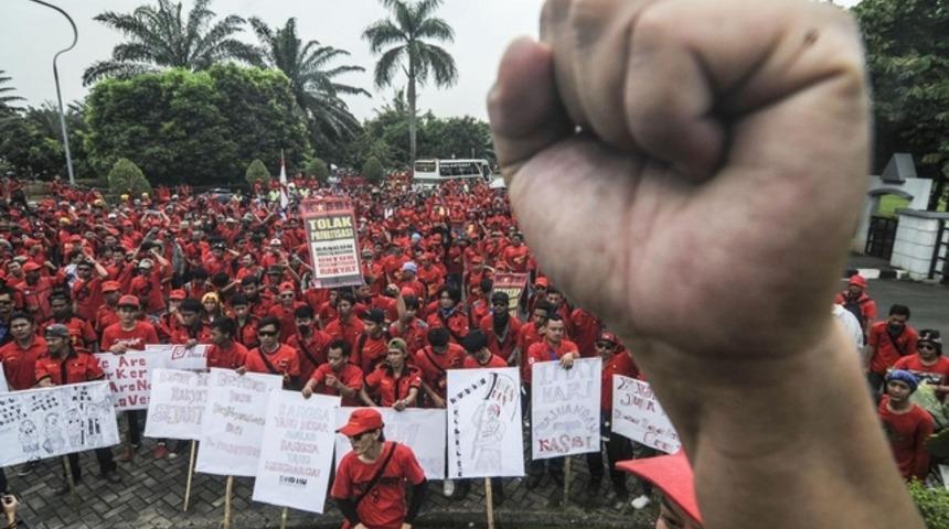 D&uuml;nyada 1 Mayıs kutlamaları