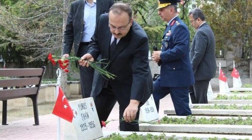 Konya&rsquo;da Şehitlik Ziyaret Edildi