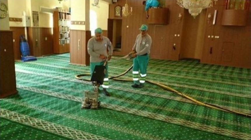 Şahinbey&rsquo;deki Camilerde Bayram Temizliği