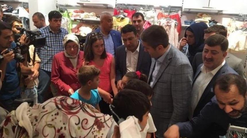 Yont&uuml;rk, Ak Parti İstanbul İl Başkanlığı&rsquo;nın Yardımını Memnuniyetle Karşıladı