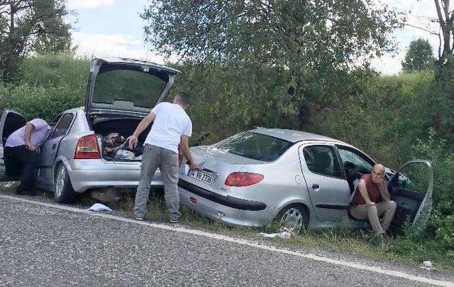 Kastamonu’da Otomobiller Çarpıştı: 1 Ölü, 2 Yaralı