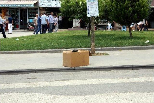 İki Caminin Arasında Şüpheli Paket Paniği