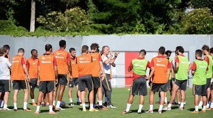 Galatasaray, Yeni Sezon Hazırlıklarını S&uuml;rd&uuml;r&uuml;yor