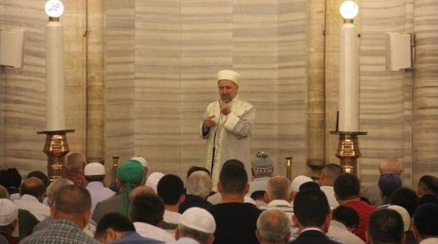 Selimiye Camii Bayram Sabahı Doldu Taştı