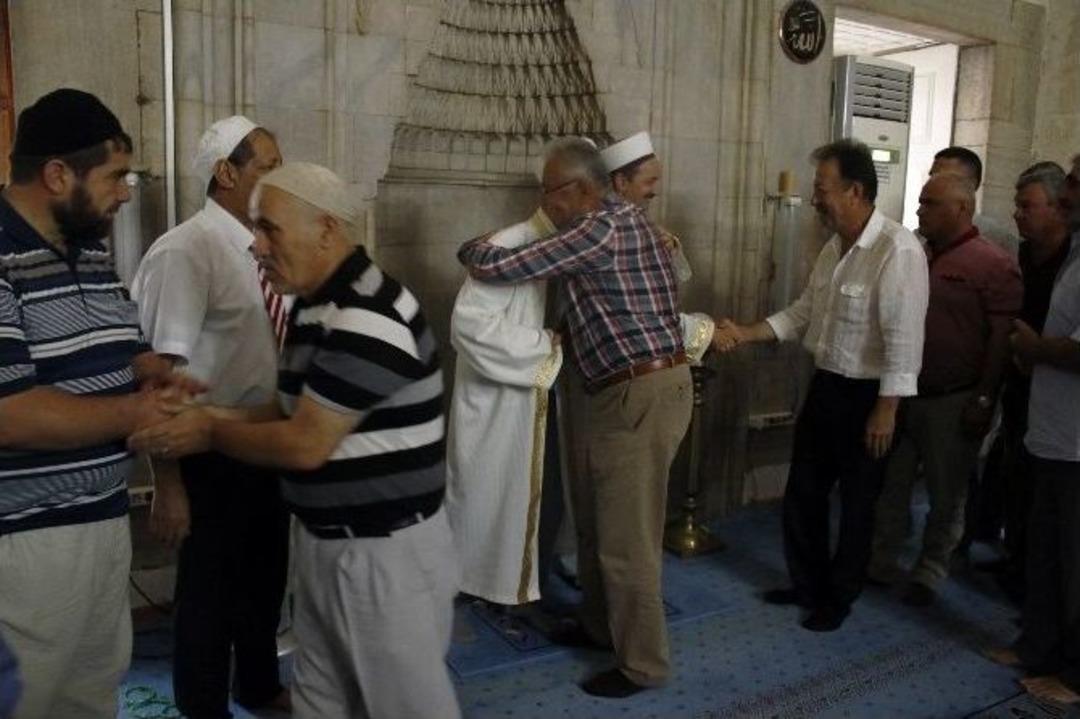 Deniz Baykal: "suriyelileri N&uuml;fusumuza Kaydetmeye Mecbur Değiliz"