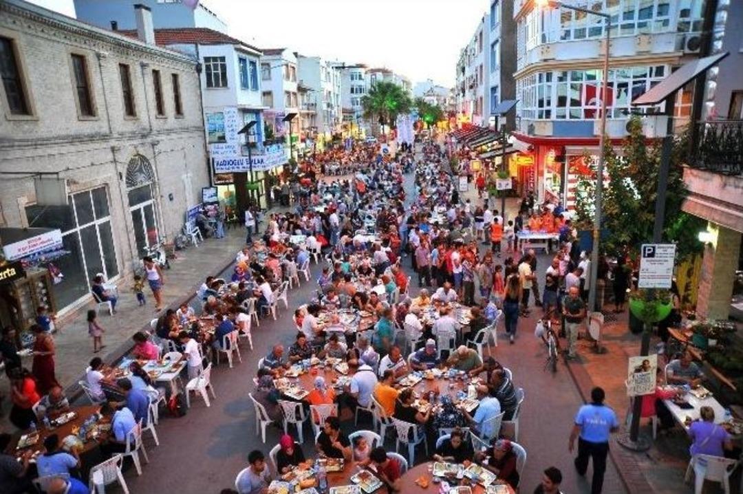 Seferihisar&rsquo;da Beraberlik Gecesi