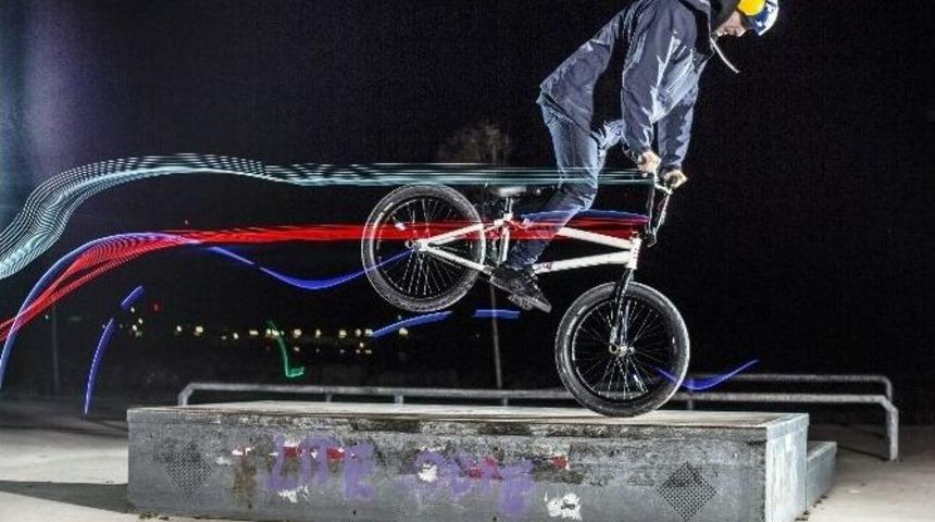 Arif Gül’den Önemli Başarı