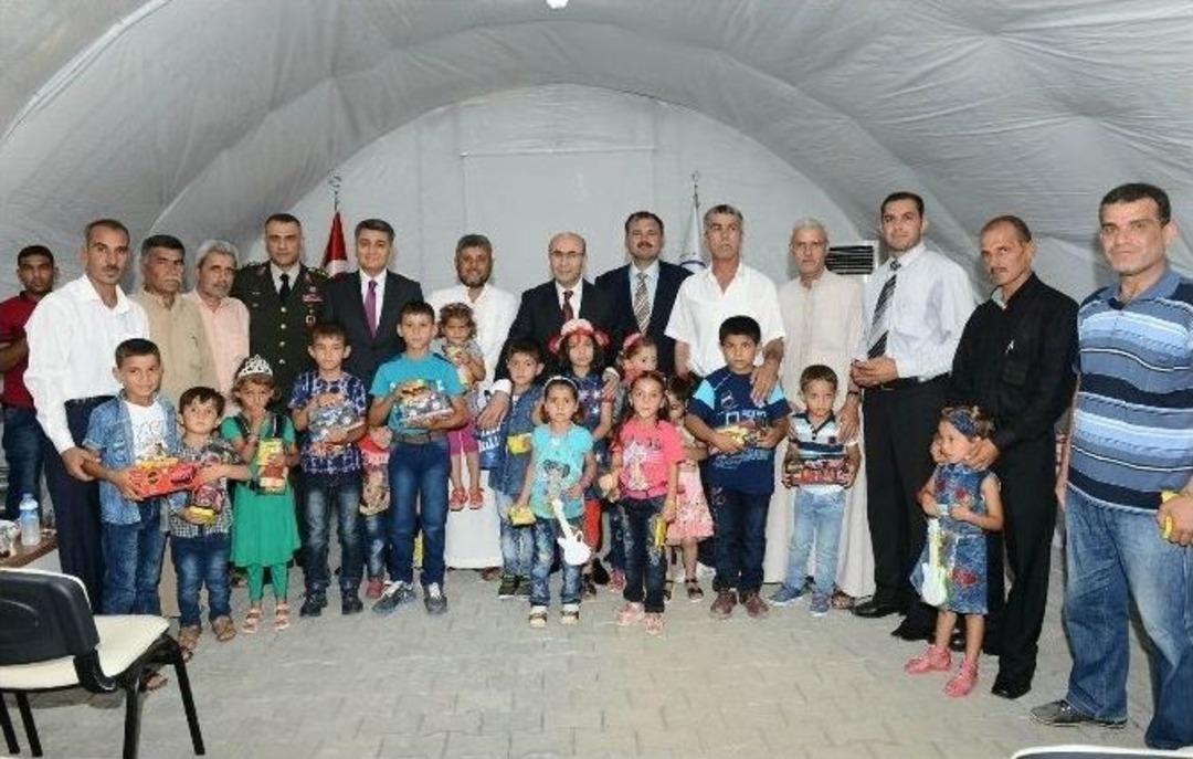 Vali Demirtaş&rsquo;tan Suriyelilere Bayram Ziyareti