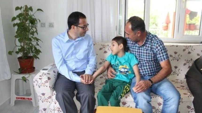 Yavuzeli&rsquo;nde Şehit Ailelerine Ramazan Bayram Ziyareti