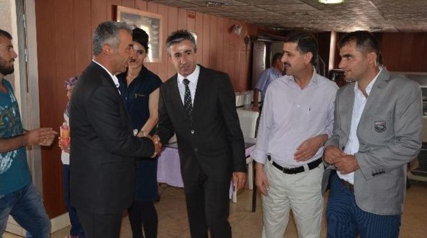 Ak Parti&rsquo;den Bayramlaşma