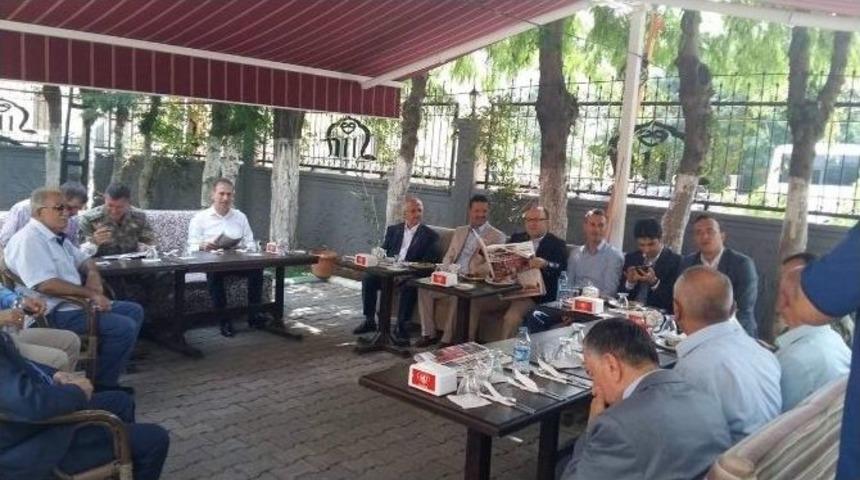 Siirt&rsquo;te Resmi Bayramlaşma T&ouml;reni Yapıldı