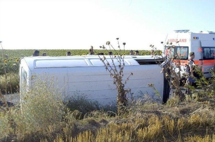 Piknik Dönüşü Feci Kaza: 1 Ölü, 3 Yaralı G2