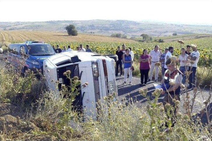 Piknik Dönüşü Feci Kaza: 1 Ölü, 3 Yaralı G4