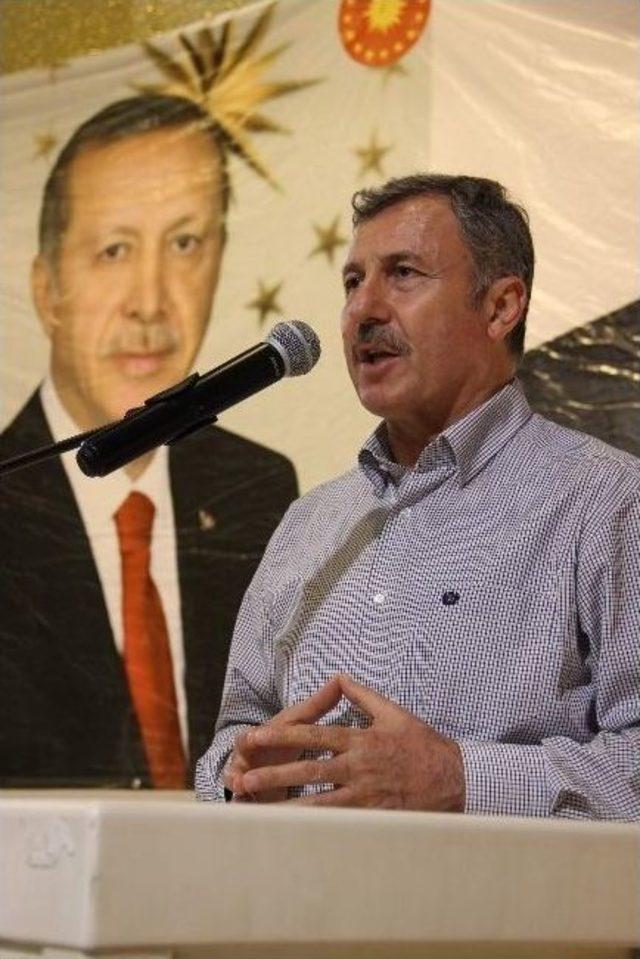 Ak Parti Manisa İl Teşkilatında Bayramlaşma