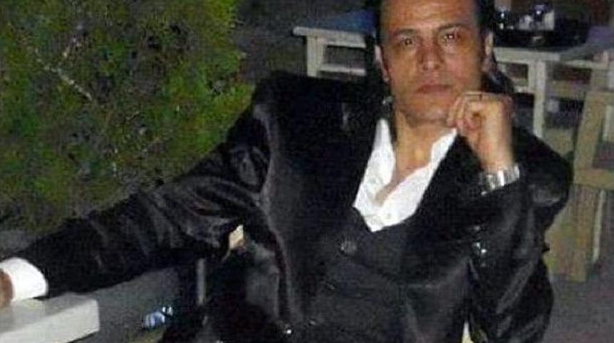 Şarkıcı Evinde Ölü Bulundu