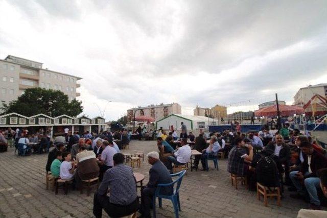 Ağrı Valisi Işın’dan Belediye Başkanı Sakık’a Tepki