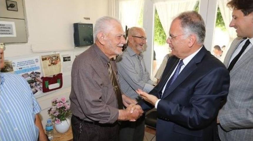 Sel&ccedil;uk Protokol&uuml; Bayramlaştı