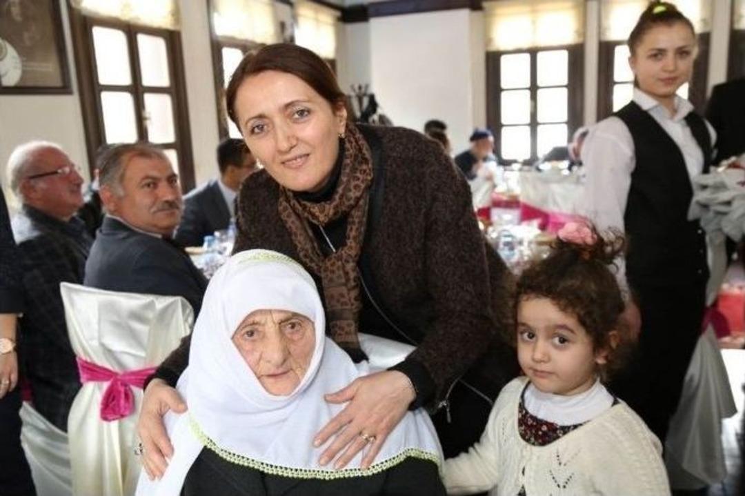 Helikopter Kazasında Eşi Ve Kızını Kaybeden Paşanın Memleketine Acı Haber Ulaştı