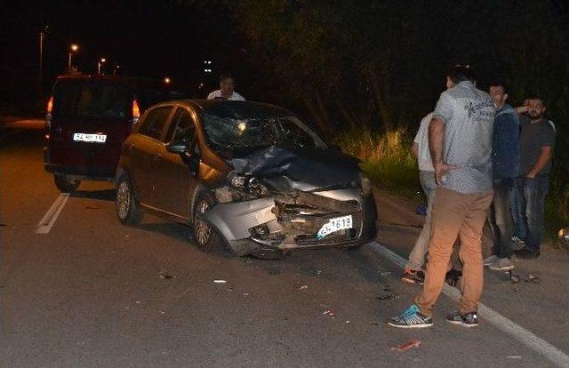 Otomobille Motosiklet Kafa Kafaya Çarpıştı: 1 Ölü