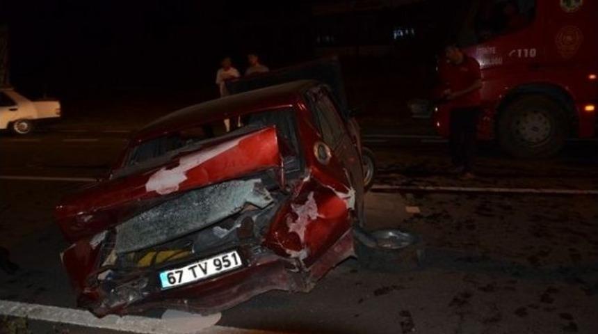 &Ccedil;arptığı Otomobili 50 Metre S&uuml;r&uuml;kledi