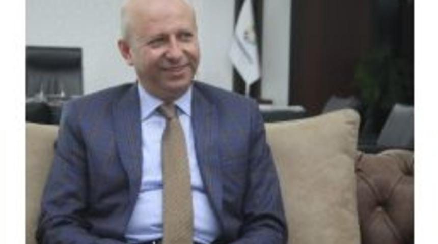 Kocasinan Belediye Başkanı Ahmet &Ccedil;olakbayrakdar: