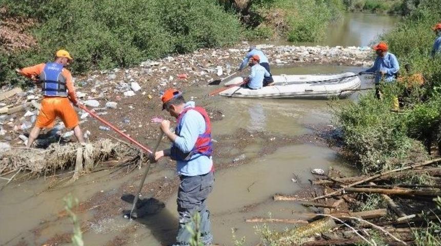Sel Sularında Kaybolan Yunus Bebek Halen Bulunamadı