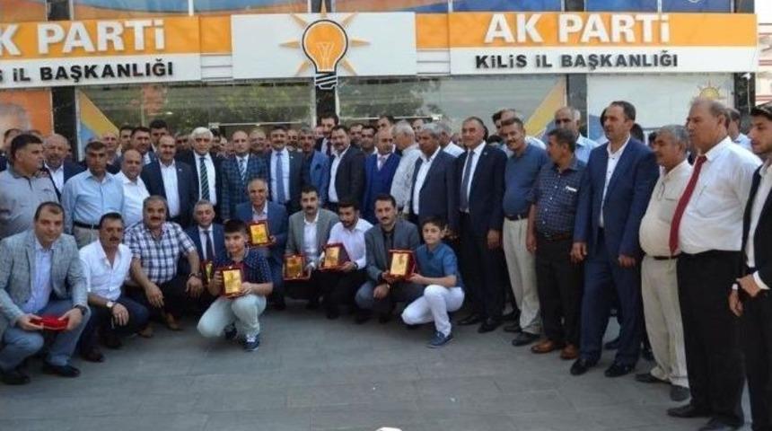 Ak Parti&rsquo;de Bayramlaşma