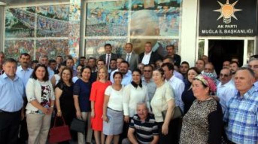 &Ouml;zt&uuml;rk : &ldquo;her Suriyeli T&uuml;rk Vatandaşı Olacak Değil&rdquo;