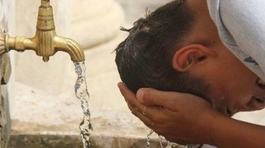 Adana&rsquo;da Nem Y&uuml;zde 95&rsquo;e &Ccedil;ıktı