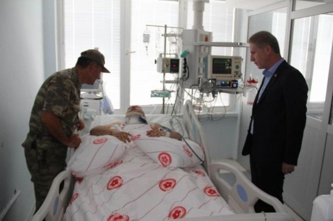 Yaralı Pilot Kandemir&rsquo;in Tedavisi Yoğun Bakımda S&uuml;r&uuml;yor