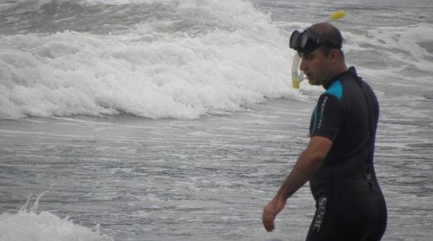 Bartın&rsquo;da Dalgalara Kapılan Bir Kişi Hayatını Kaybetti