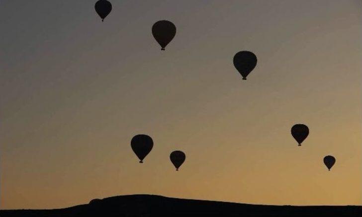 Kapadokya’da Turistlerin Balon İlgisi G1
