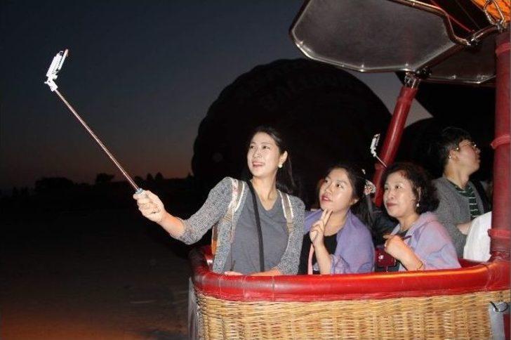 Kapadokya’da Turistlerin Balon İlgisi G3