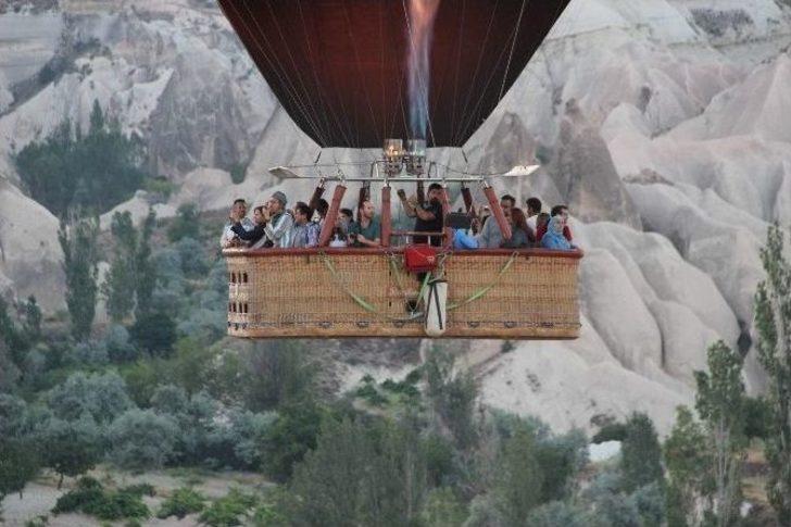 Kapadokya’da Turistlerin Balon İlgisi G5