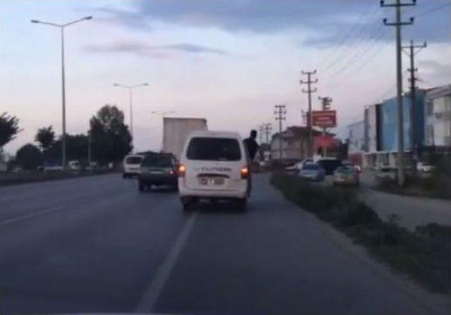 (özel Haber) Trafikte Tehlikeli Görüntüler