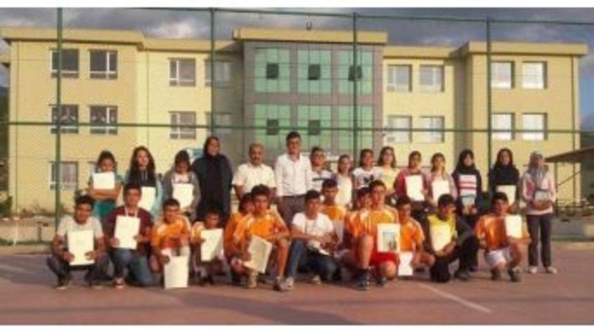 K&uuml;&ccedil;&uuml;k Yesevi&rsquo;lere Ahmet Yesevi &Uuml;niversitesinden Destek