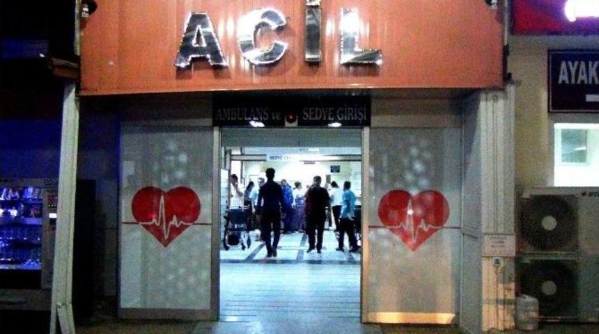 Gaziantep&rsquo;te G&ouml;ğs&uuml;nden Bı&ccedil;aklanan Polis Yoğun Bakımda