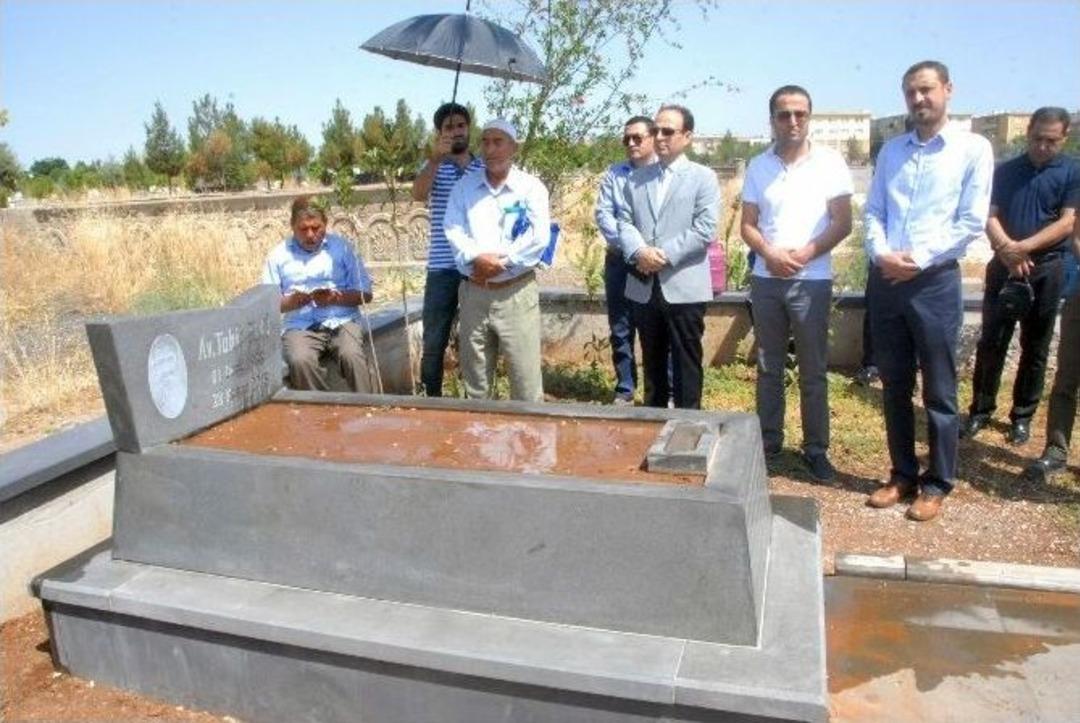 Tahir El&ccedil;i Mezarı Başında Anıldı