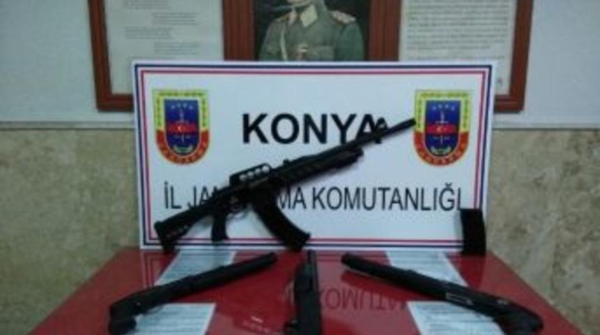 Beyşehir&rsquo;de Jandarmadan Ka&ccedil;ak Silaha Ge&ccedil;it Yok