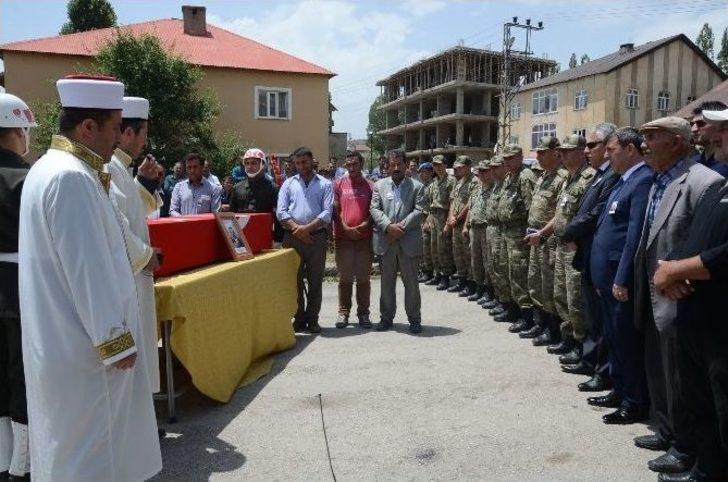 Şehit Korucu Yüksekova’da Toprağa Verildi G5