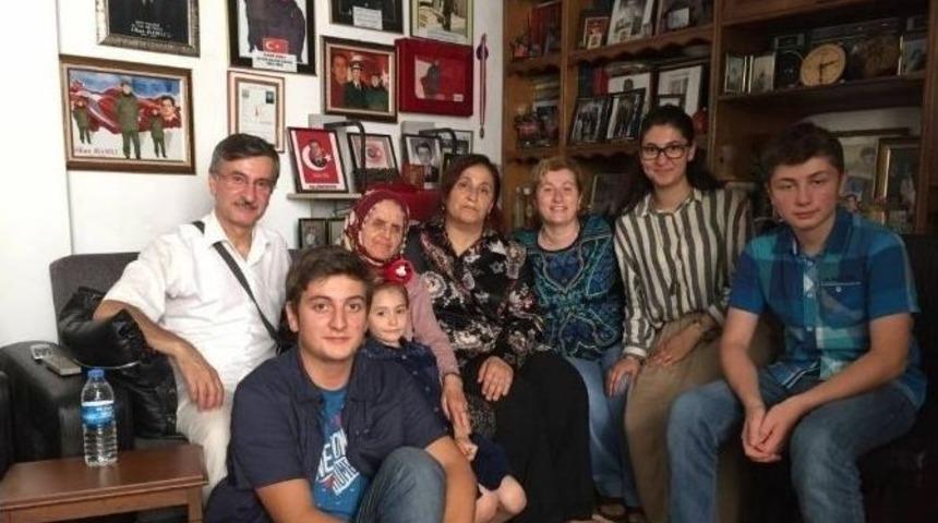 L&ouml;sam&rsquo;dan Şehit Annesine Bayram Ziyareti