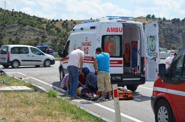 Çorum’da Trafik Kazası: 1 Ölü, 4 Yaralı