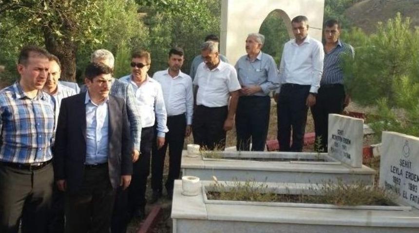 Ak Partililer Derince Şehitlerini Unutmadı