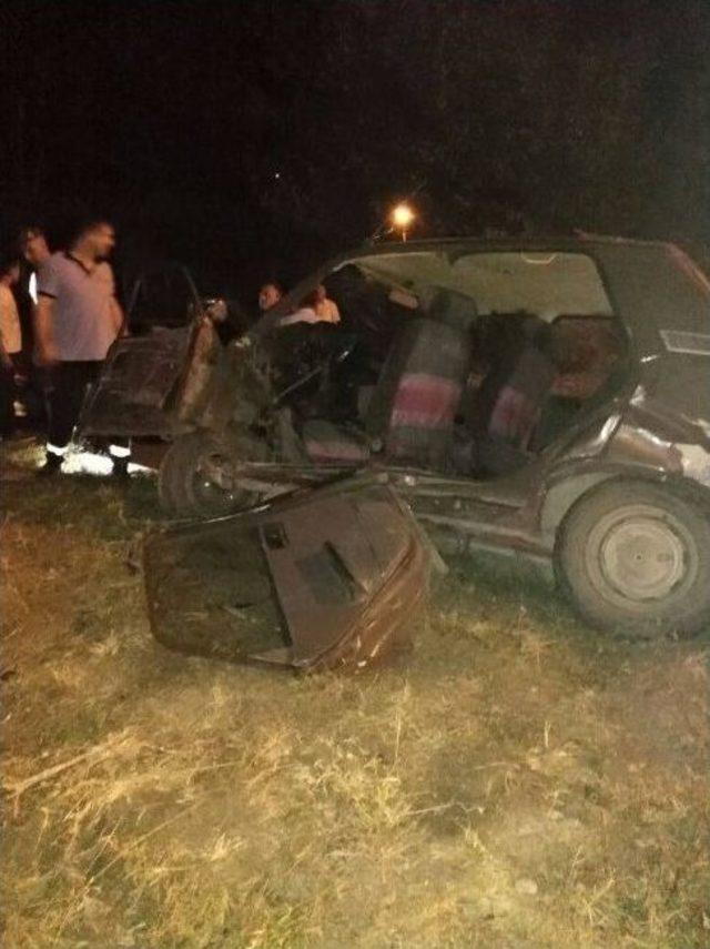 Zonguldak’ta Trafik Kazası: 1’i Ağır 2 Kişi Yaralı